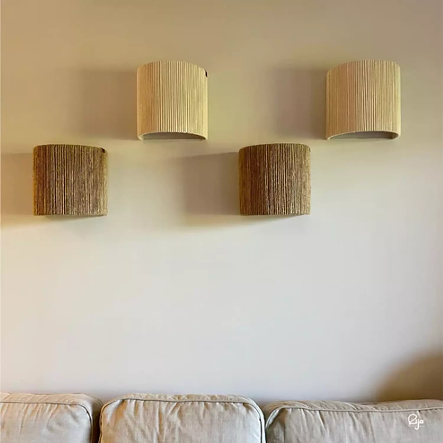 Half circle wall unit hover image