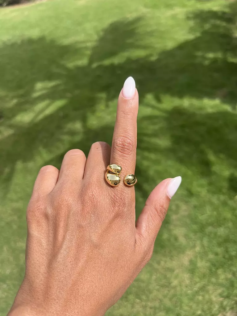 Three Puffy Gold Ring