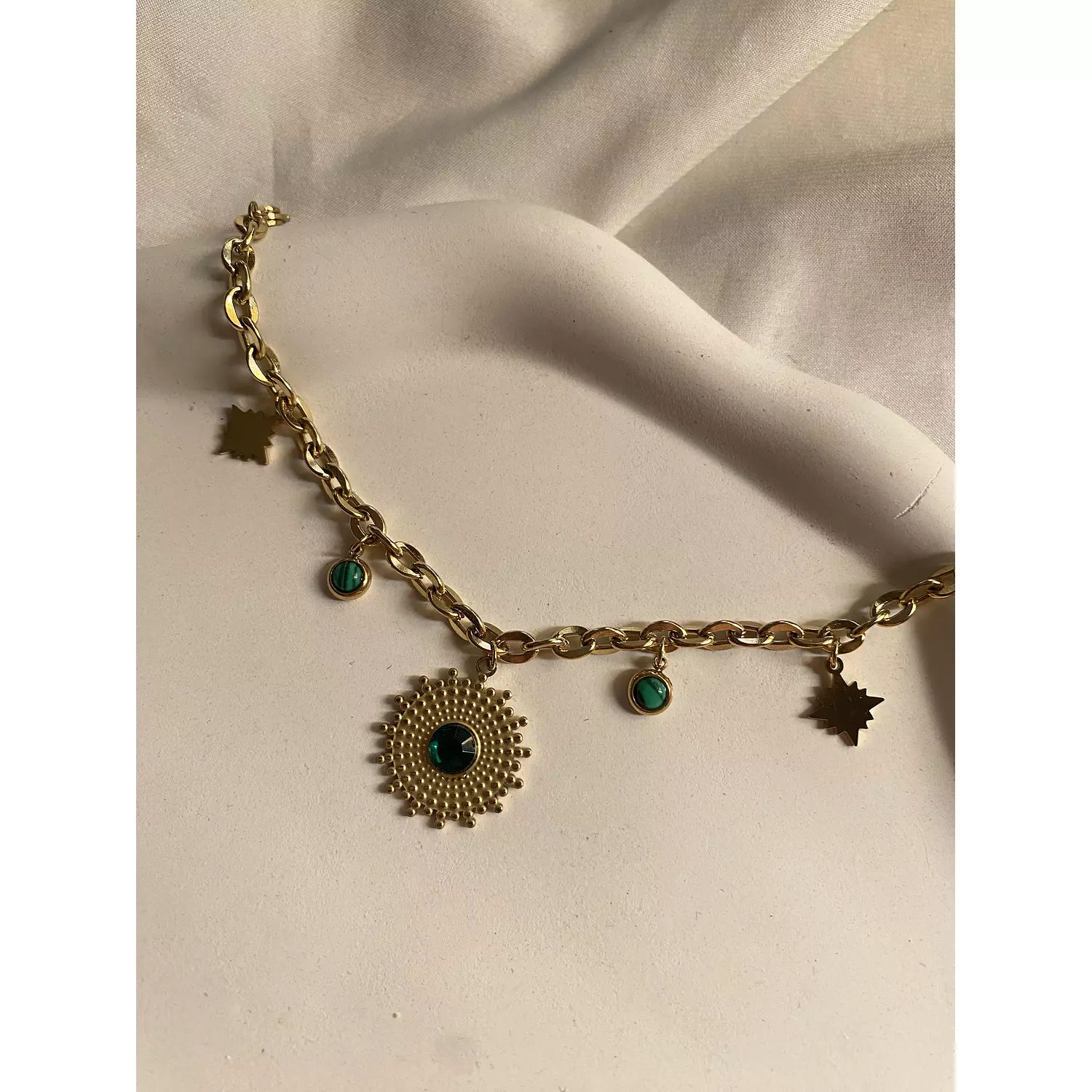 Emerald Stones Bracelet 2