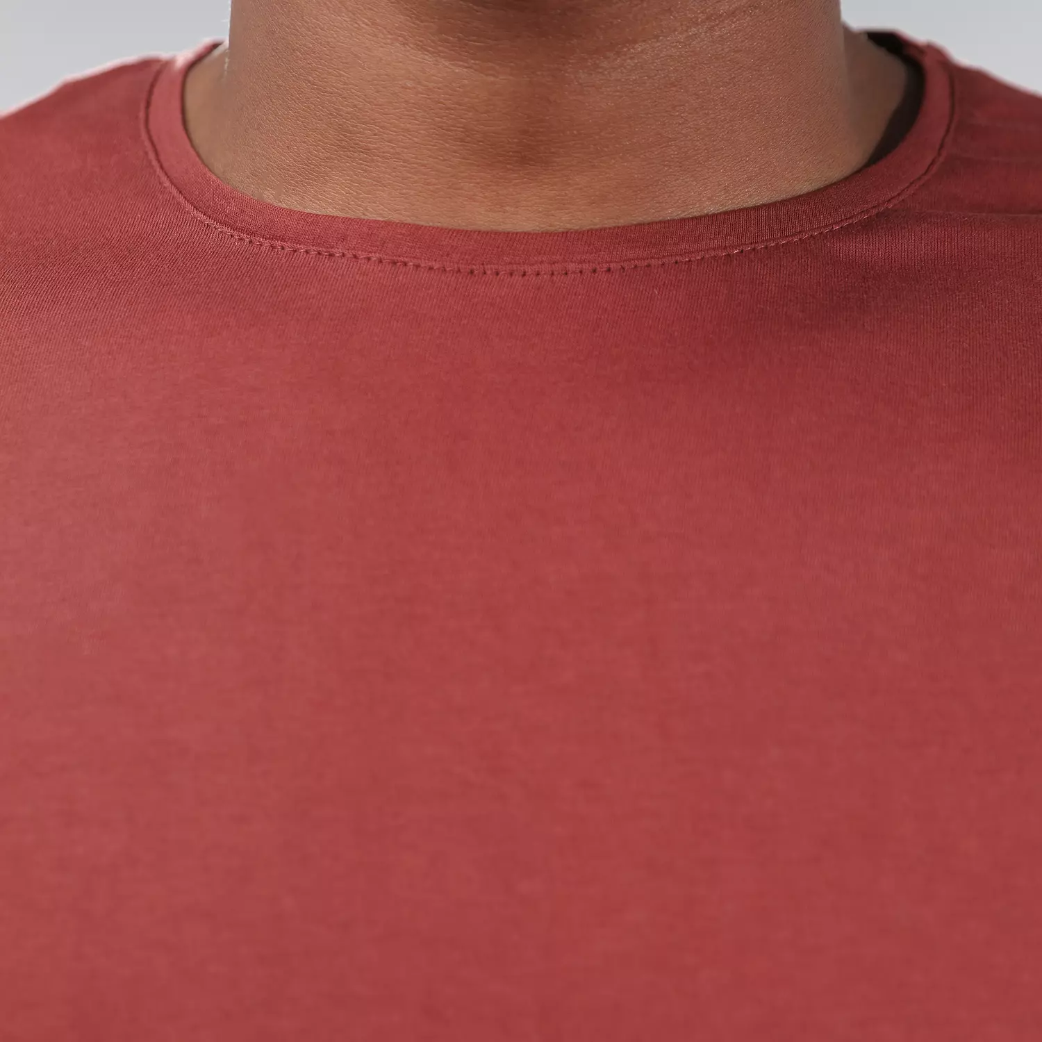 Basic Round Neck T-Shirt  3