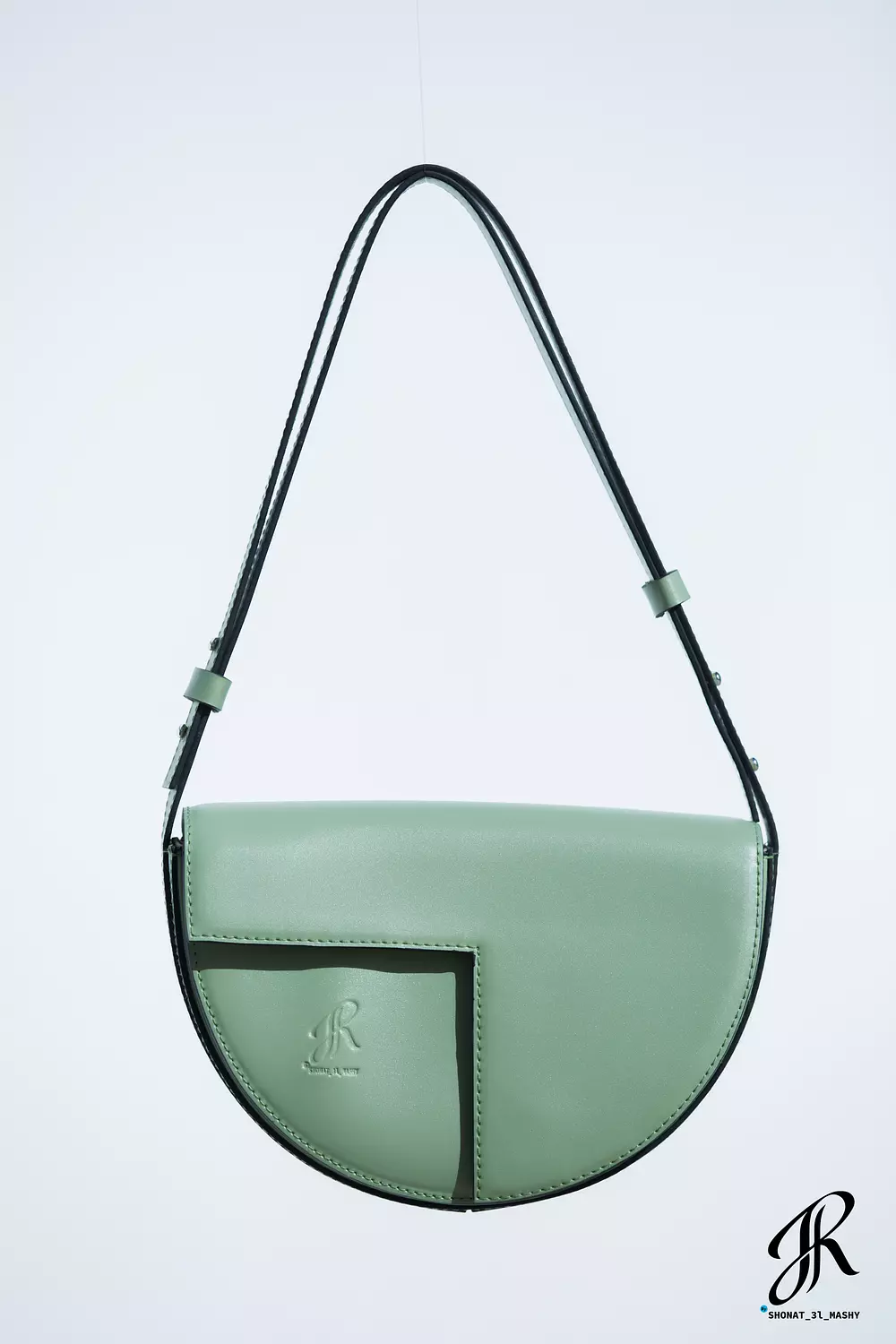 Half-Moon Handbag 3