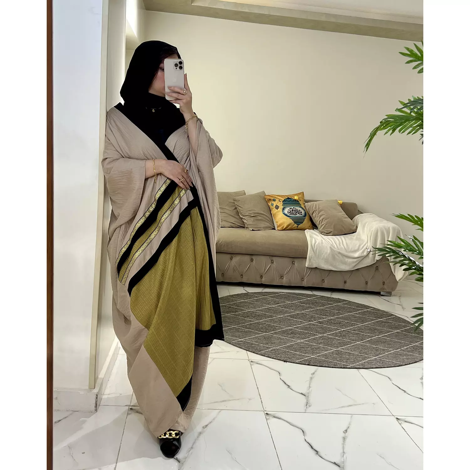 Beige Kaftan hover image