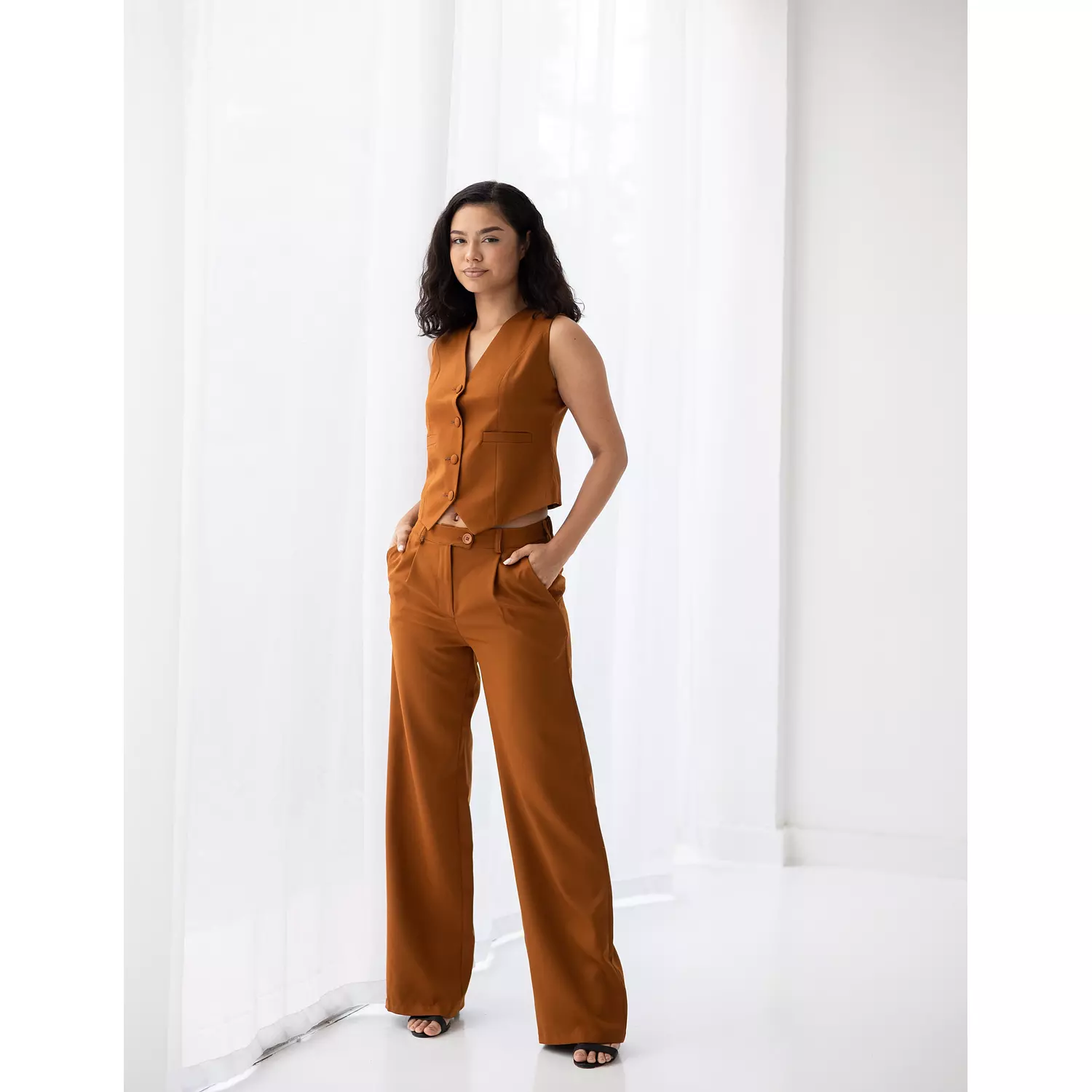 Amber wide leg straight mid pants  hover image