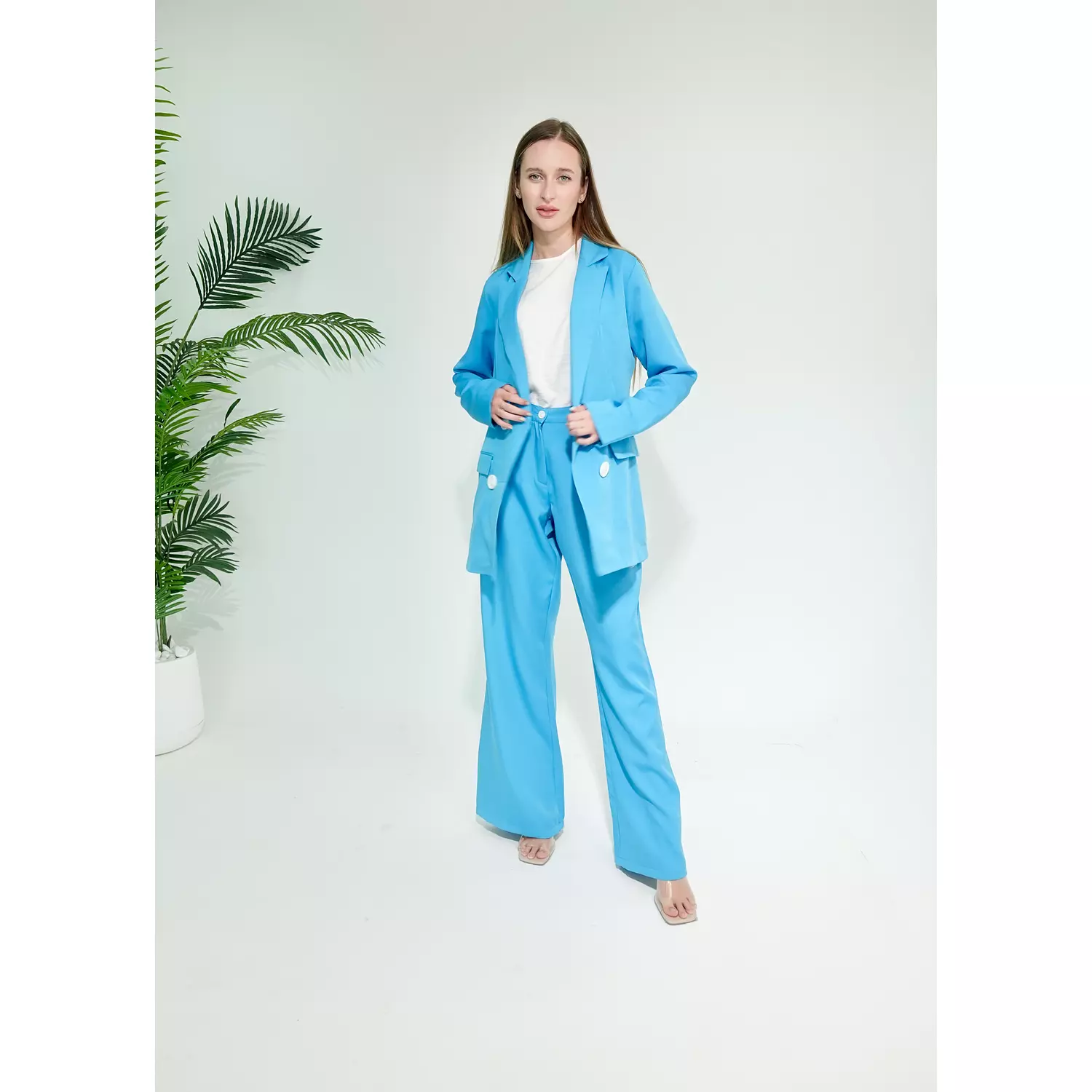 TURQUOISE SUIT 7