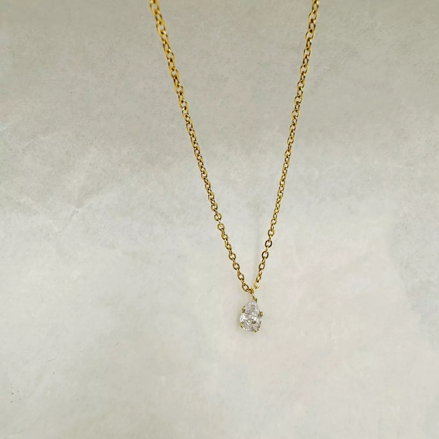 White Diamond Necklace 2