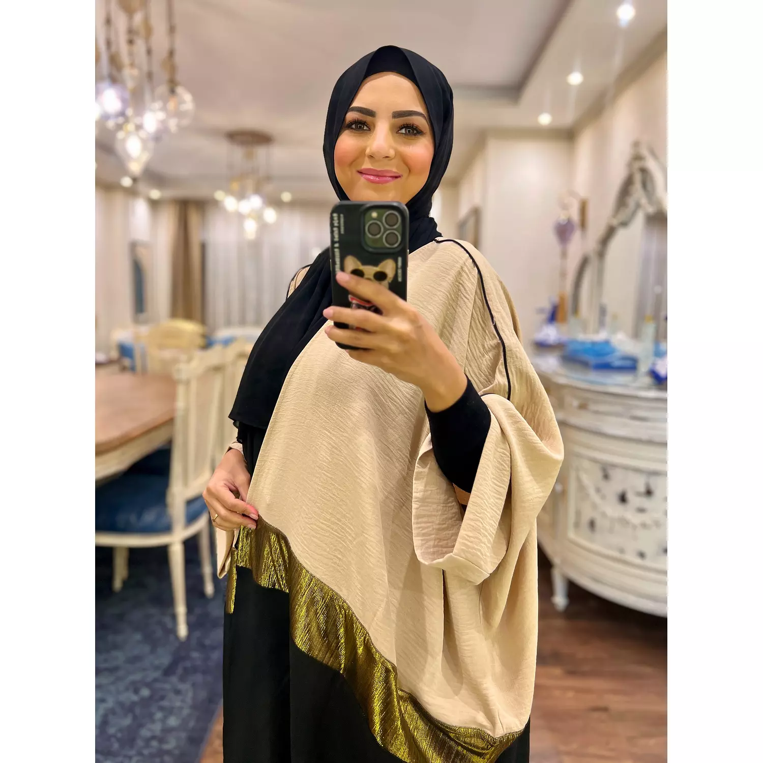 Black & Gold Abaya 3