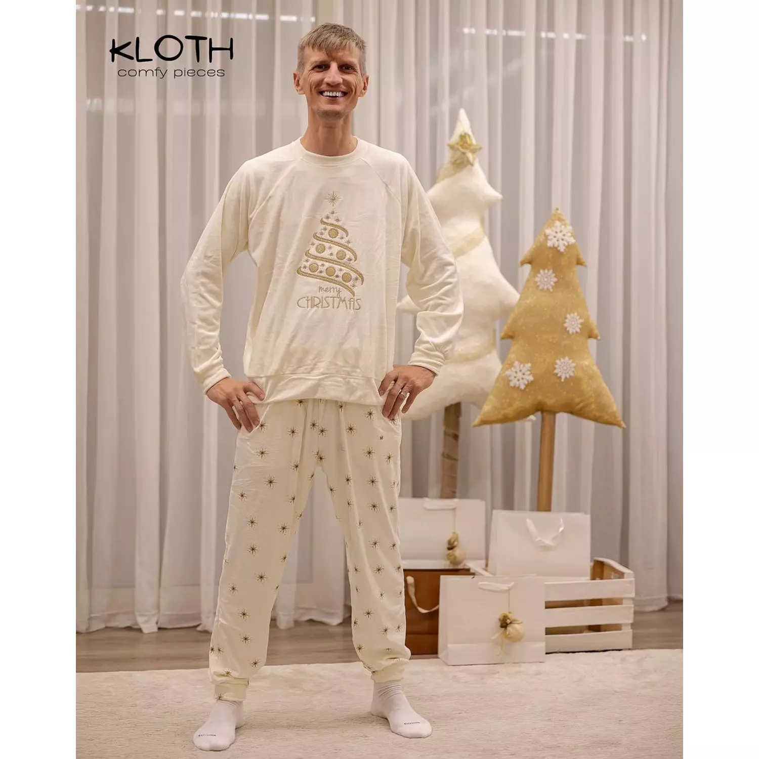 CHRISTMAS PAJAMAS FOR THE FAMILY (WHITE & G0LD STARS PANTS) 3