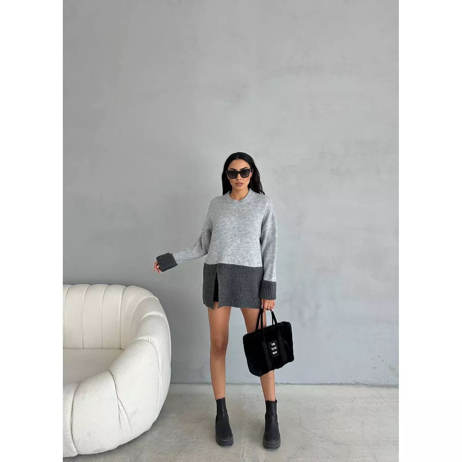 Grey Pullover 1