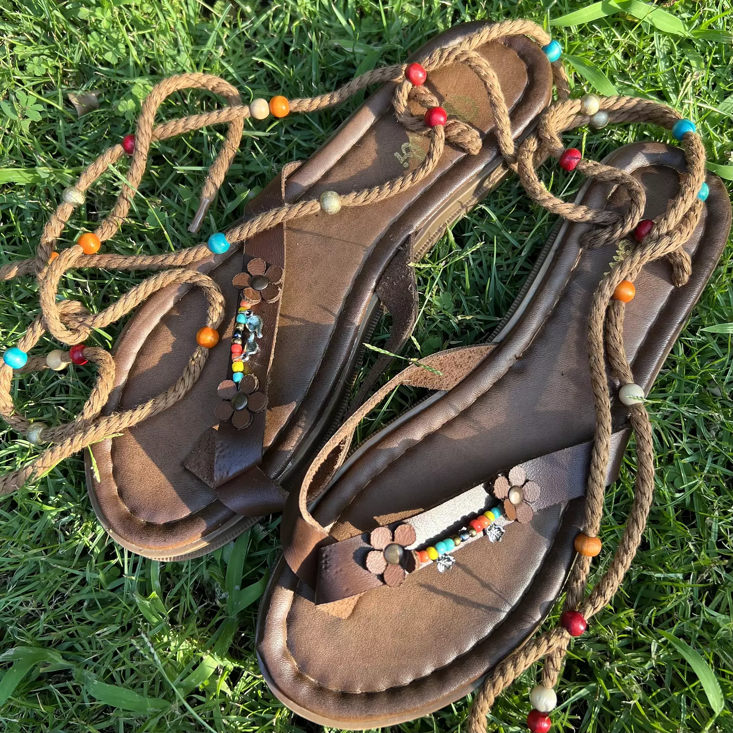 Genuine Leather sandals with beaded straps  3