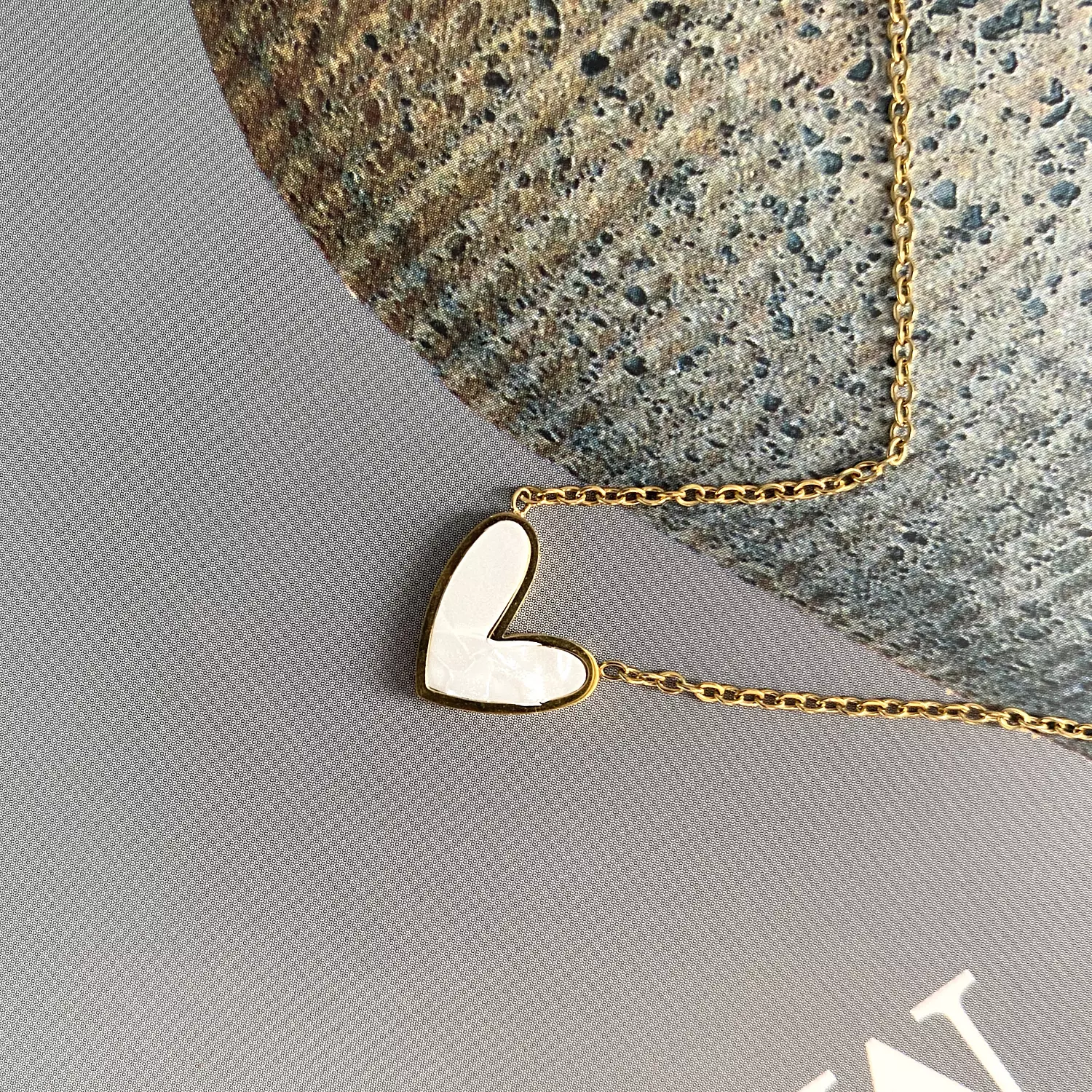 white heart necklace hover image