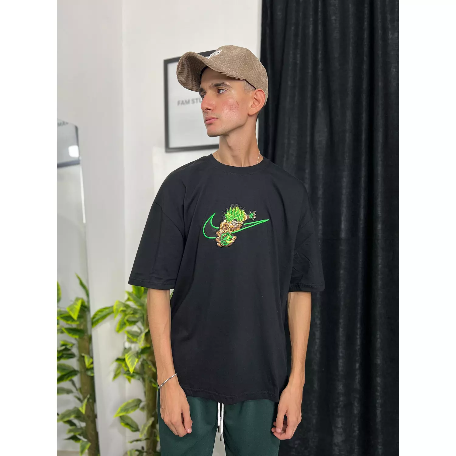 T-shrit Embroidery  hover image