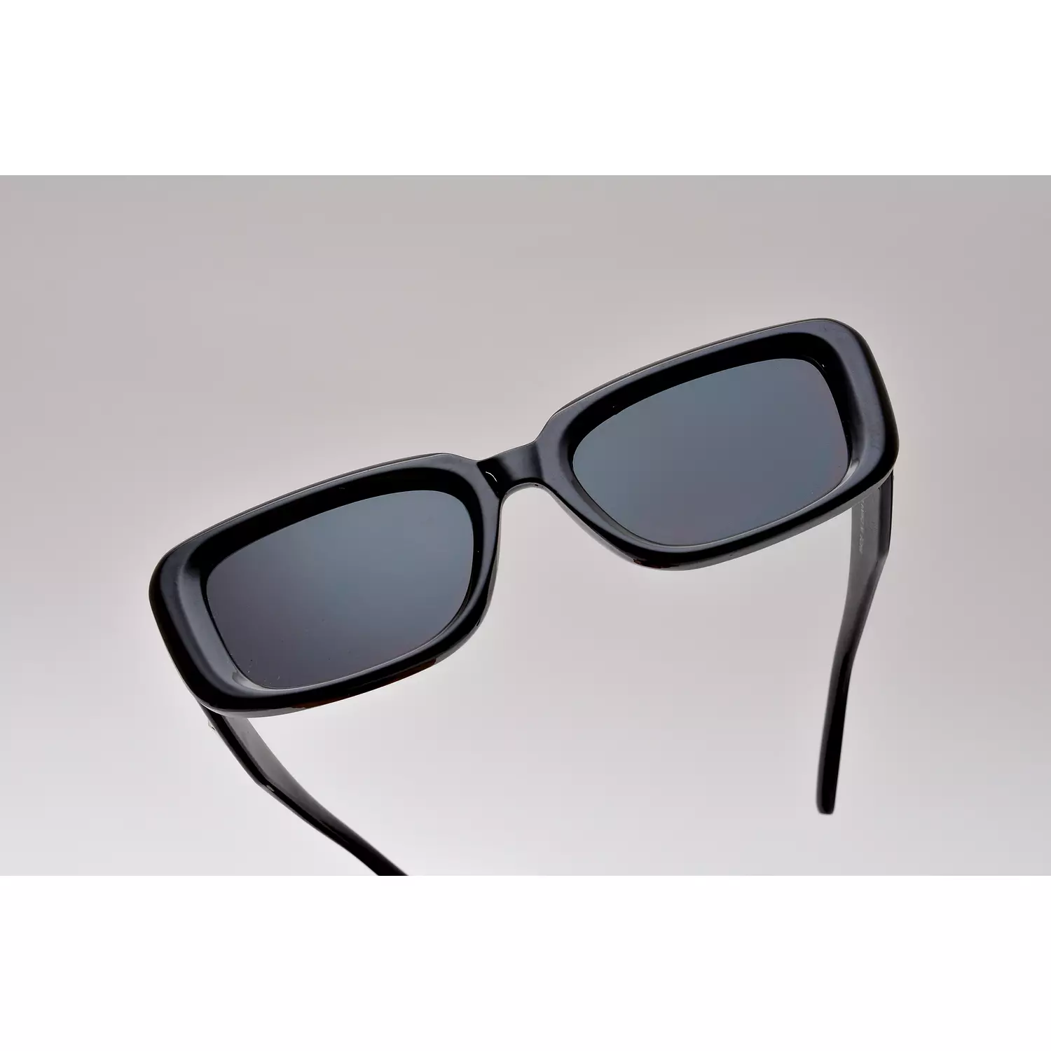 basic sunglasses 3