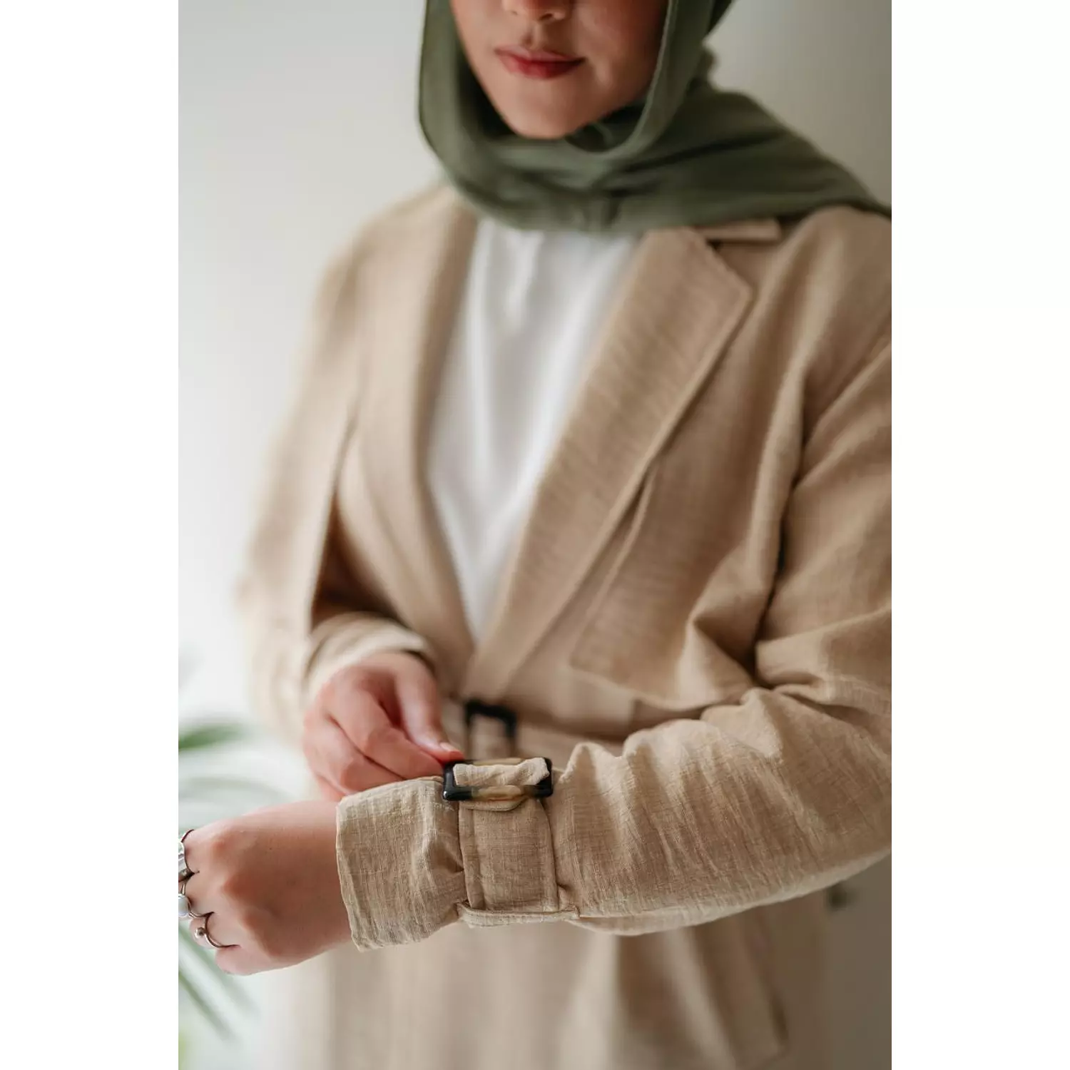 Linen Trench Coat 11