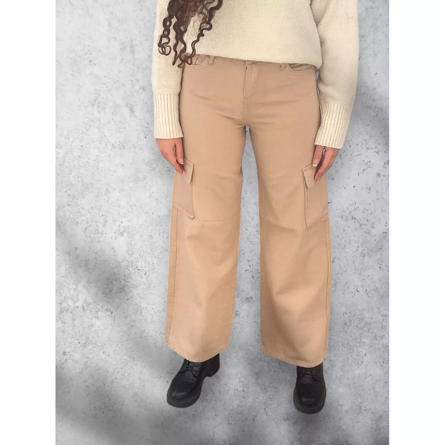 Trendy Cargo pants Beige  2