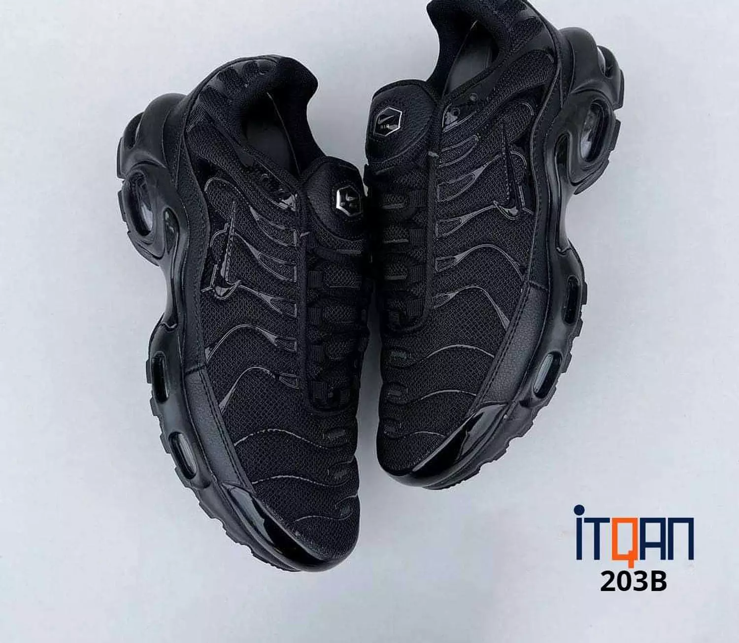 Nike TN hover image