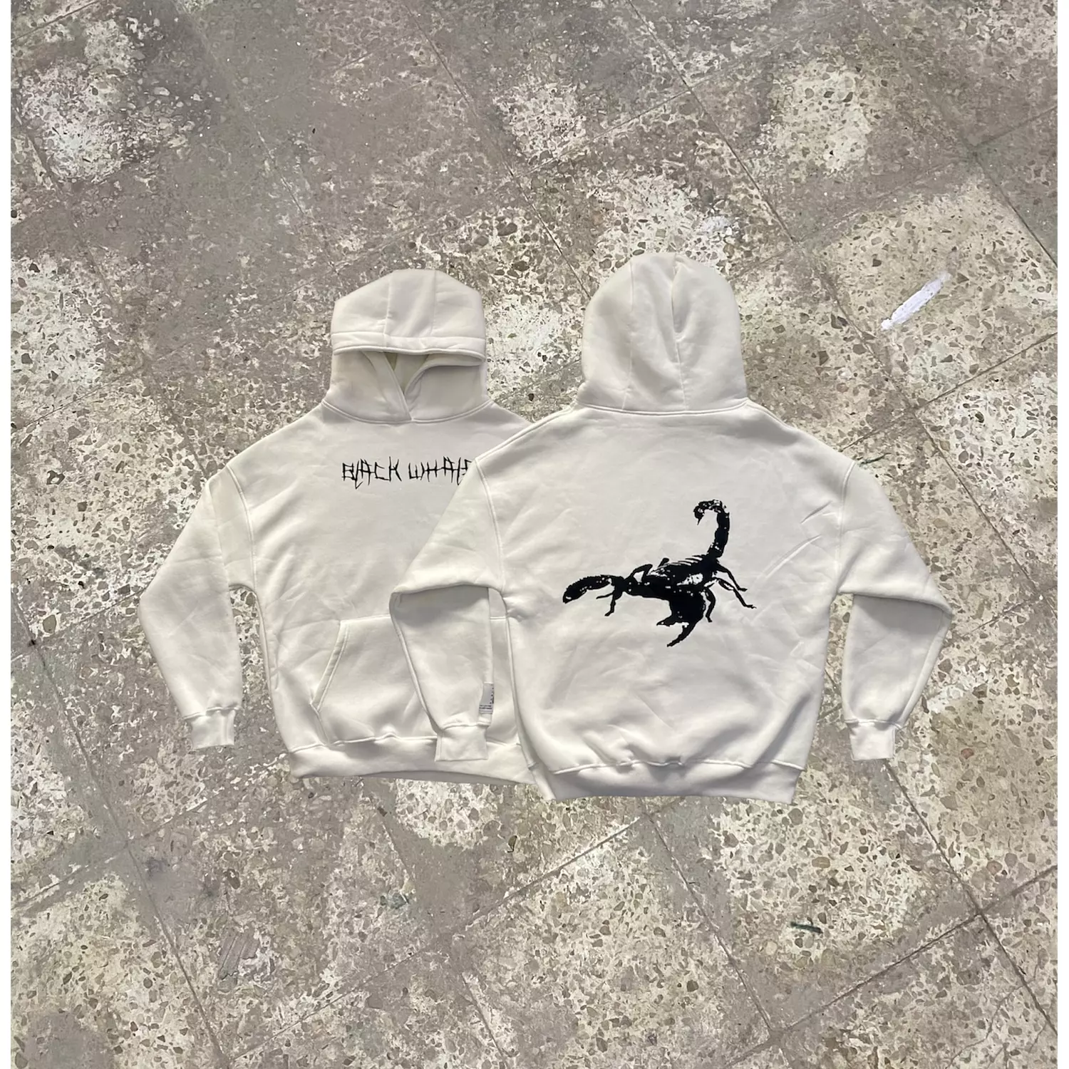 SCORPION HOODIE ''WHITE'' hover image