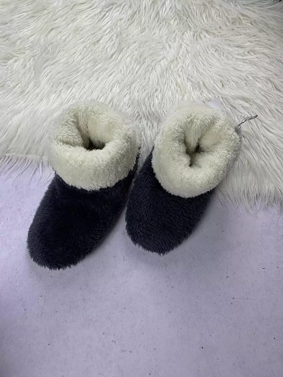 Cozy fur boots from terranova.. hover image