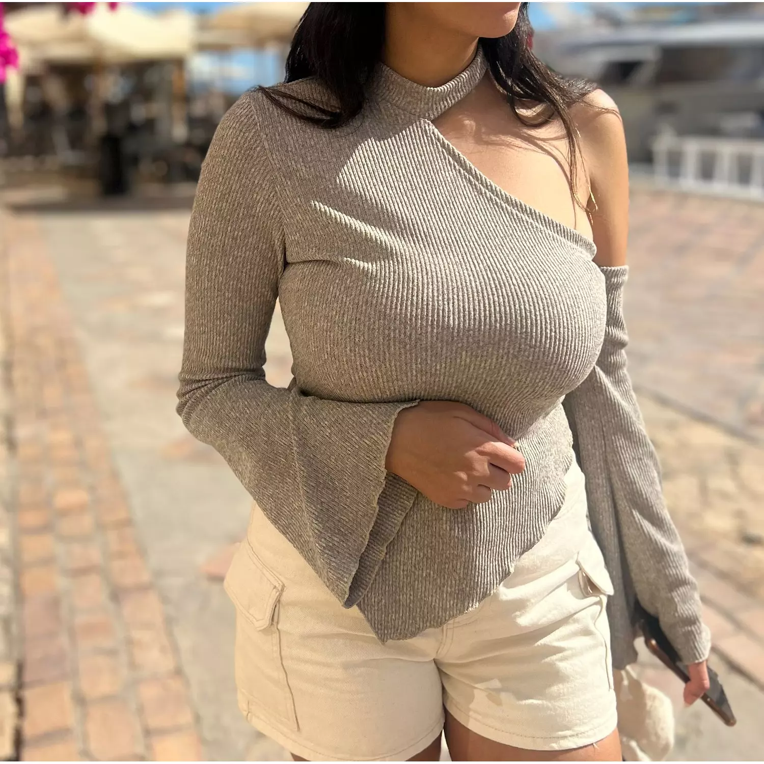 No-Shoulder Top 0