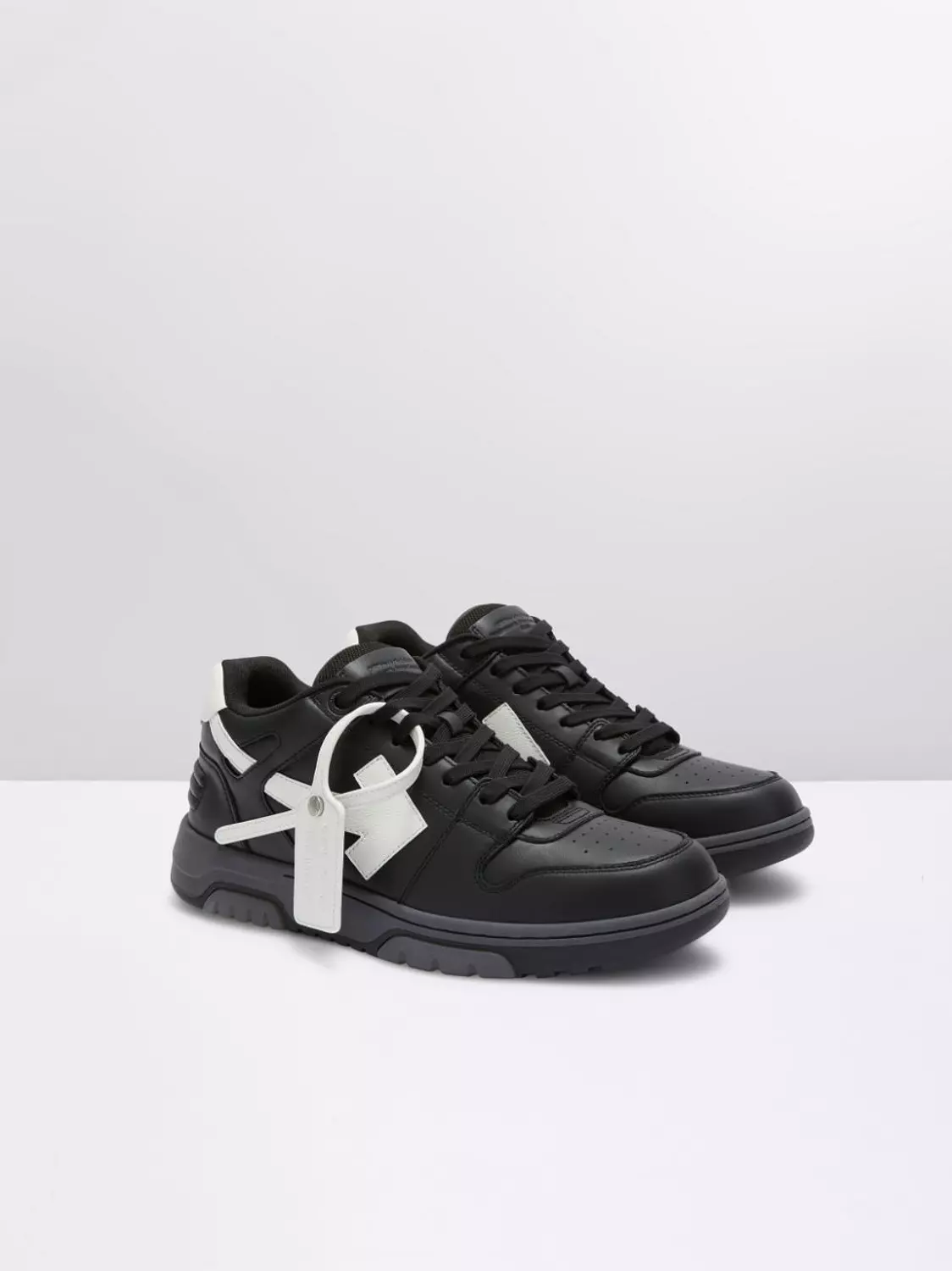 OFF-WHITE OUT OF OFFICE 'BLACK & WHITE hover image