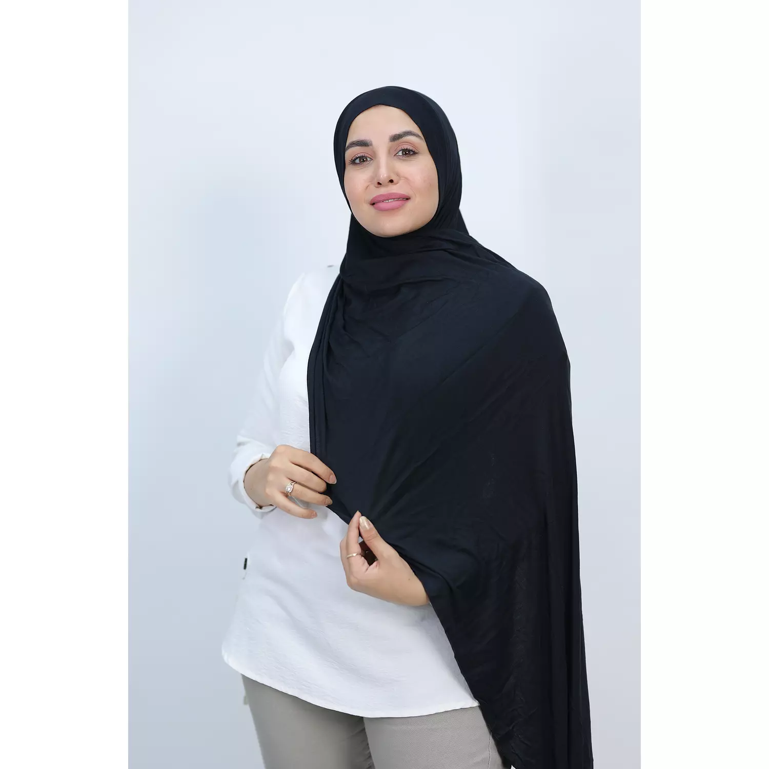 Jada Cotton Lycra Gel Hijab - Black 2