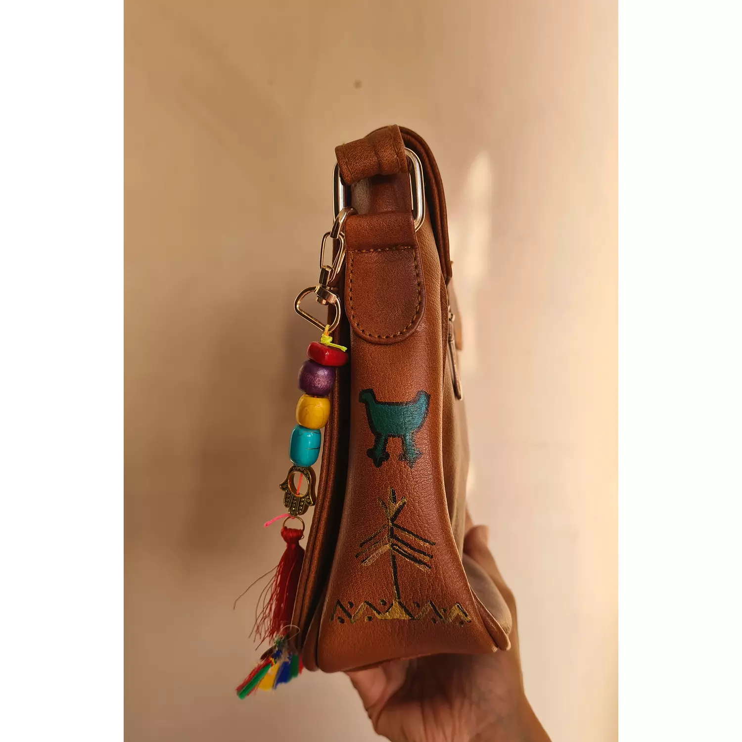 Handpainted genuine leather crossbody with Nubian design  4