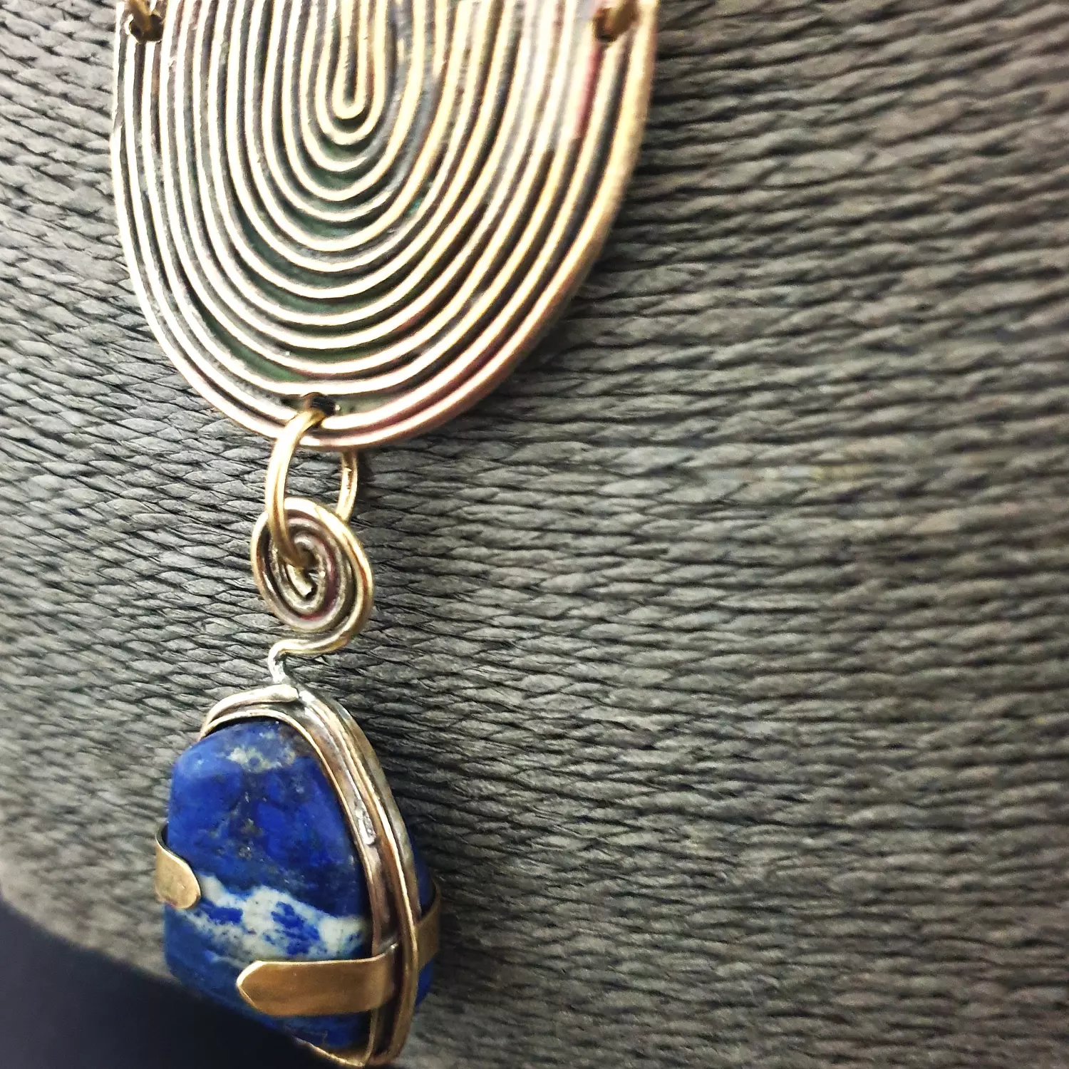 Big lapis stone necklace 3