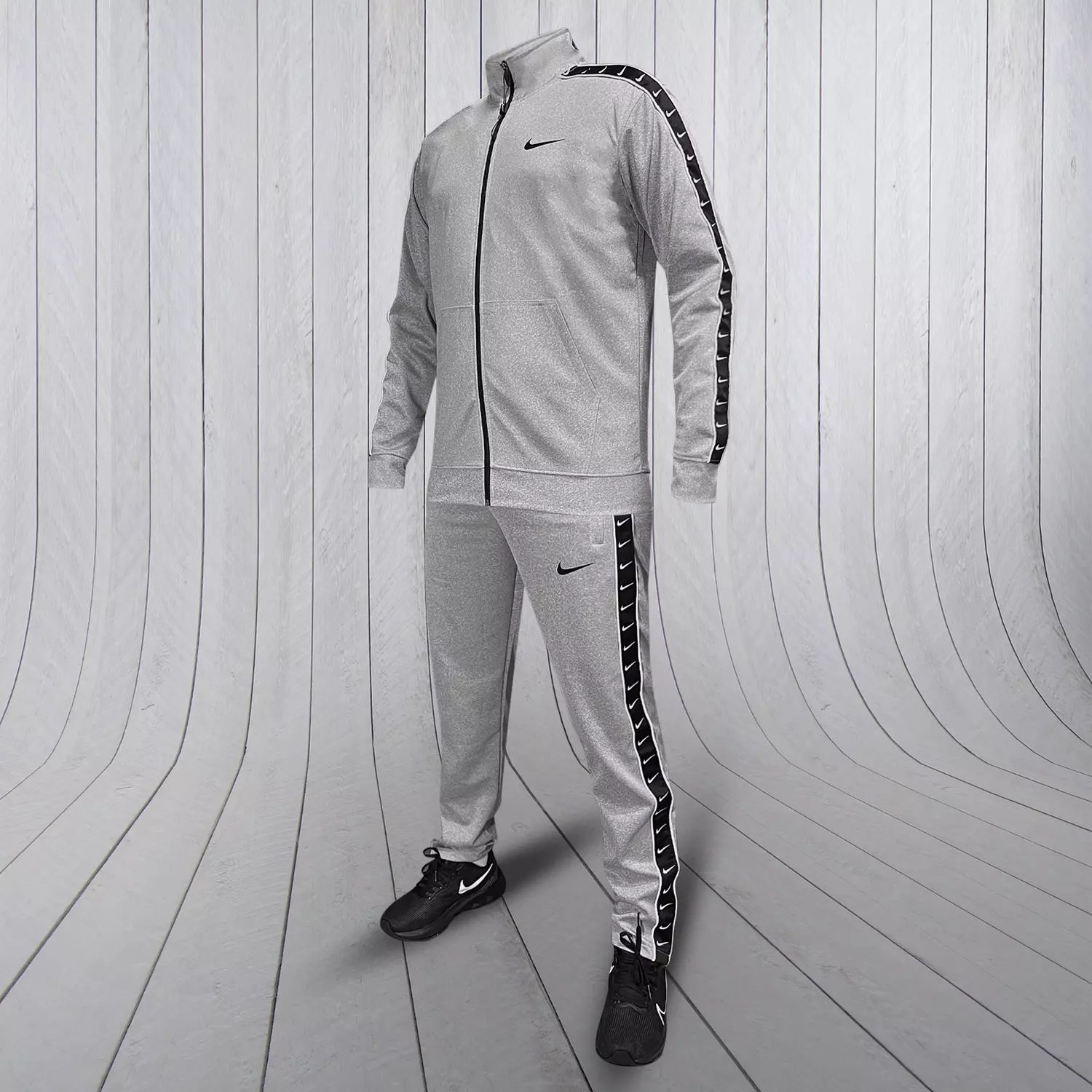 NIKE TRAINING SUIT 2