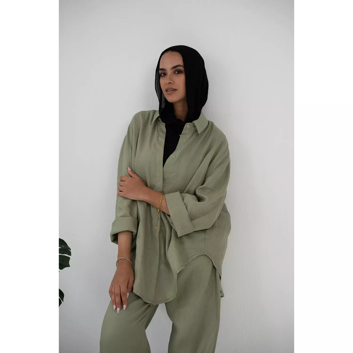 Dust-olive linen set 3