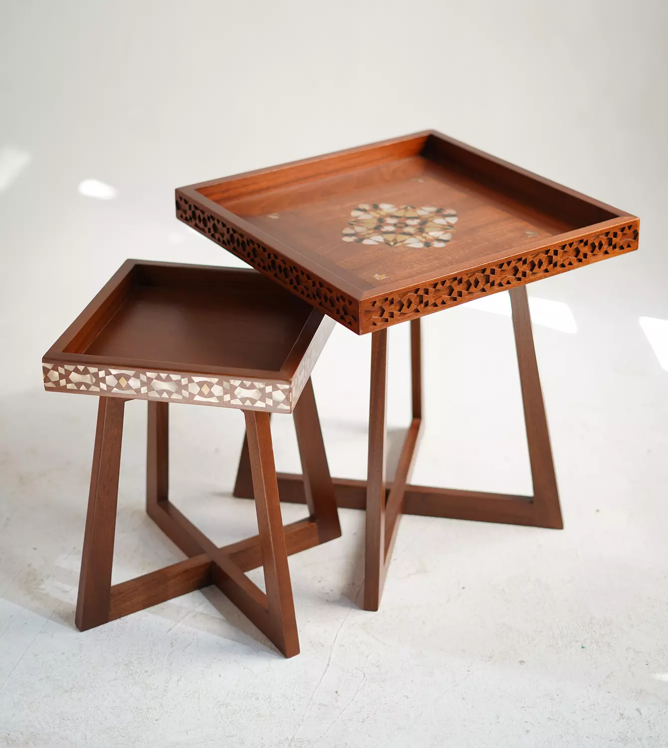 Qijmas side table 2 0