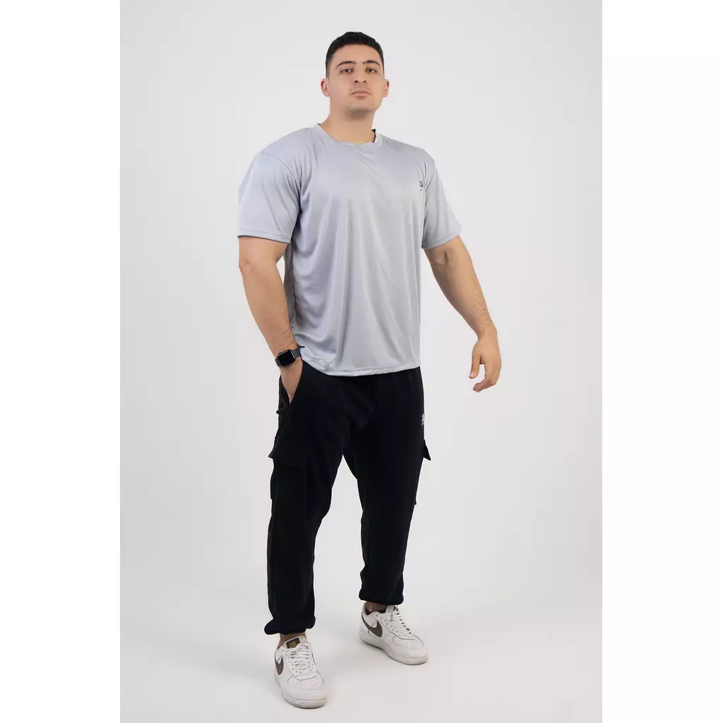  Grey short sleeve t-shirt 