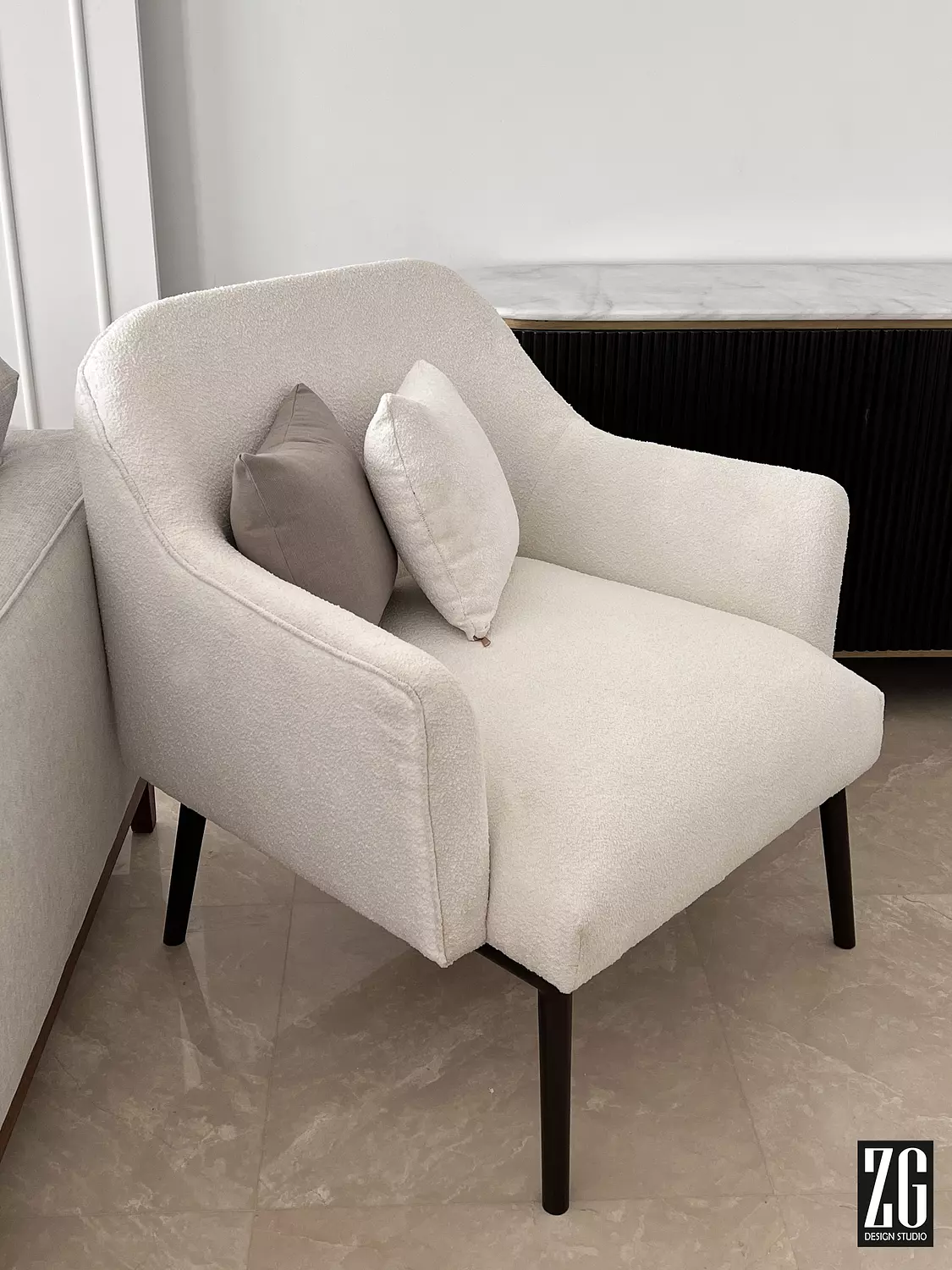 VIGA Armchair  1