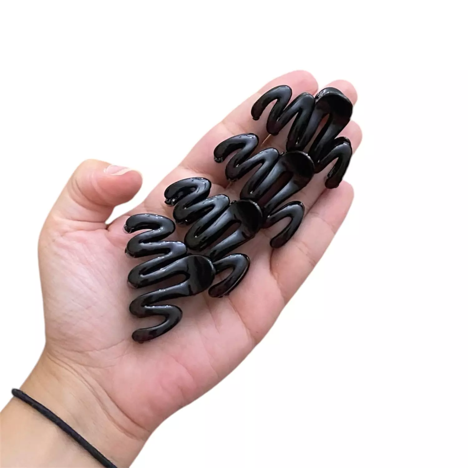 Mini Black Wavy Claw Clip 1 Pc 2