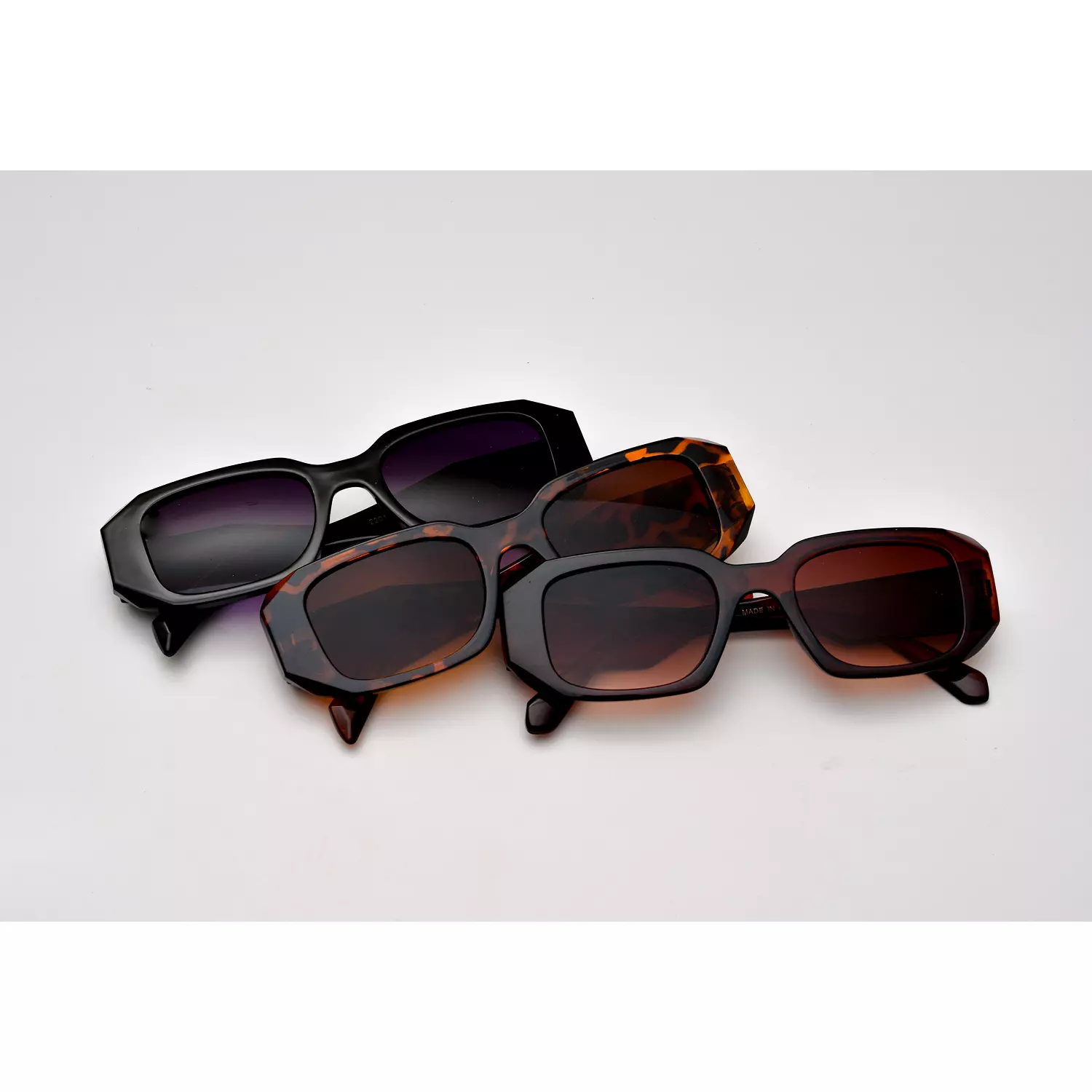 basic sunglasses hover image