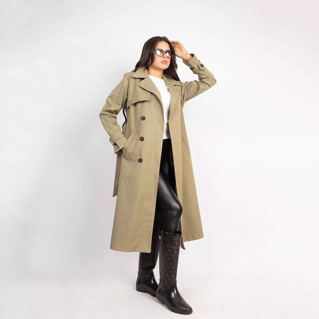 Trench coat 