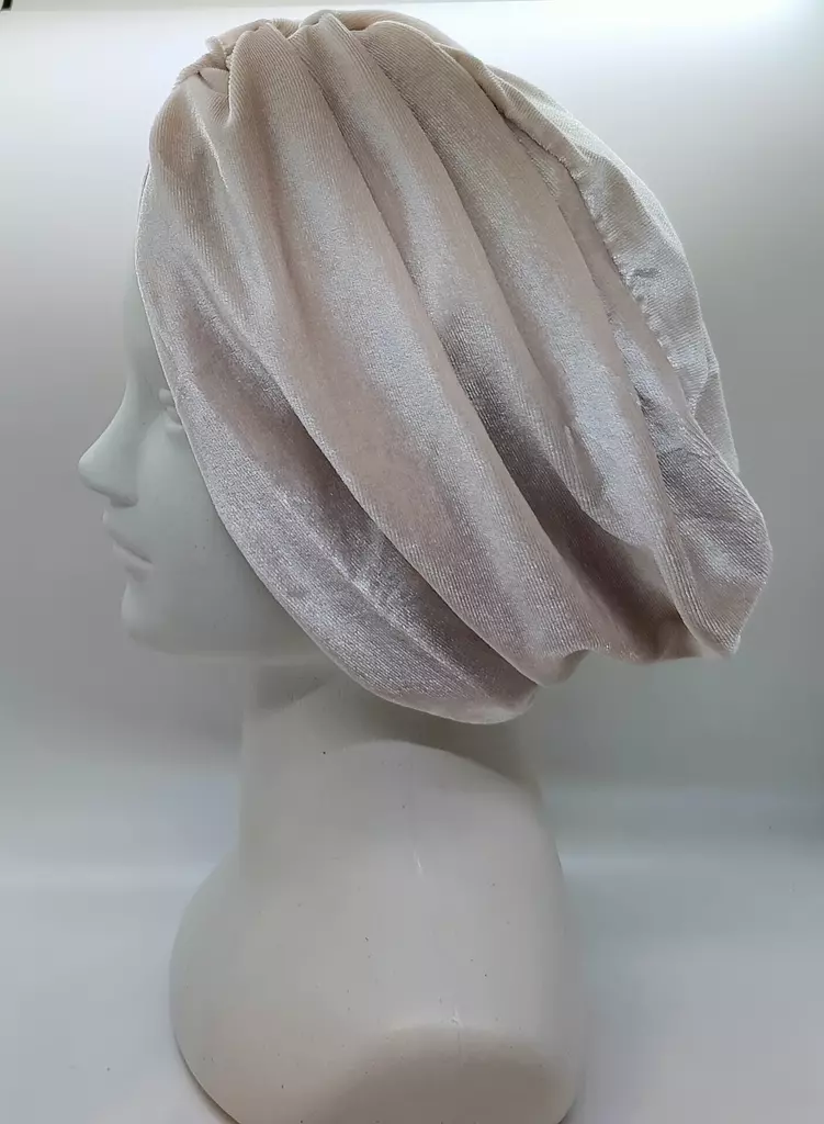 Turban-Velvet-Parchment