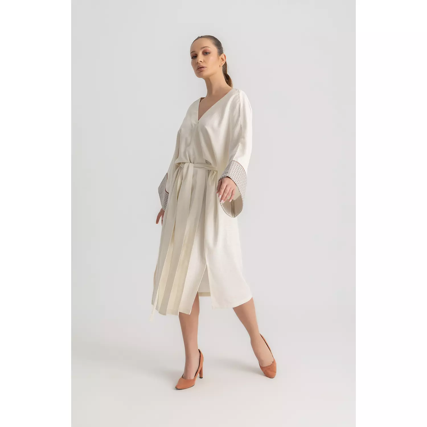  The KINA linen kaftan hover image