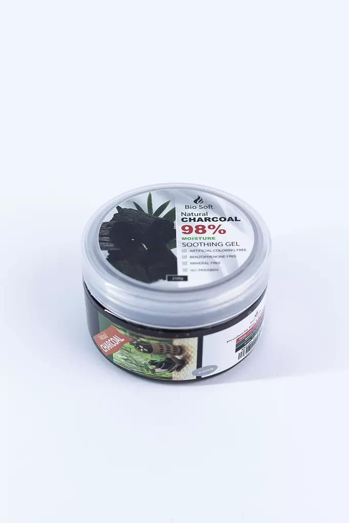 Charcoal Soothing Gel