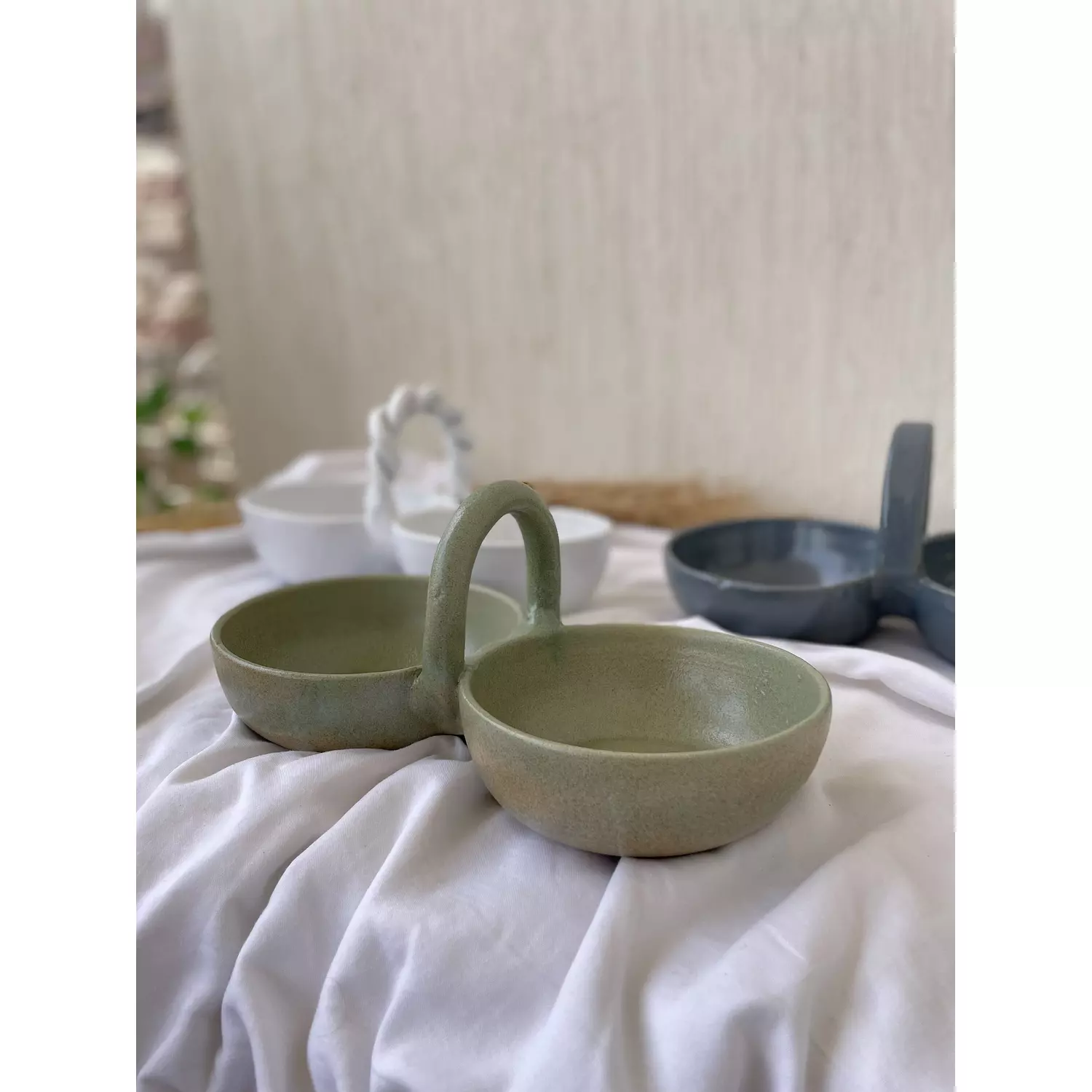 Evergreen Duo-dip bowl  hover image