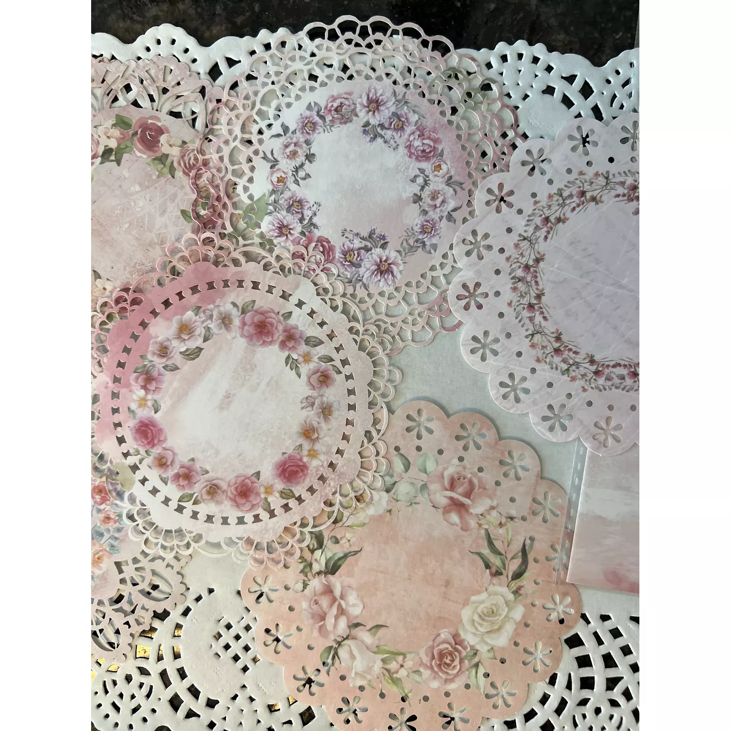 Printed Doilies  5