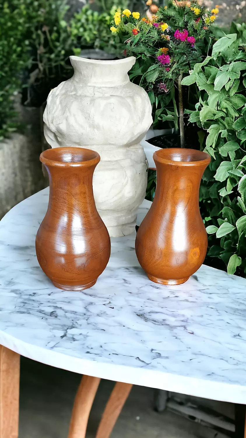 Set Of 2 Mini Teak Vases 2