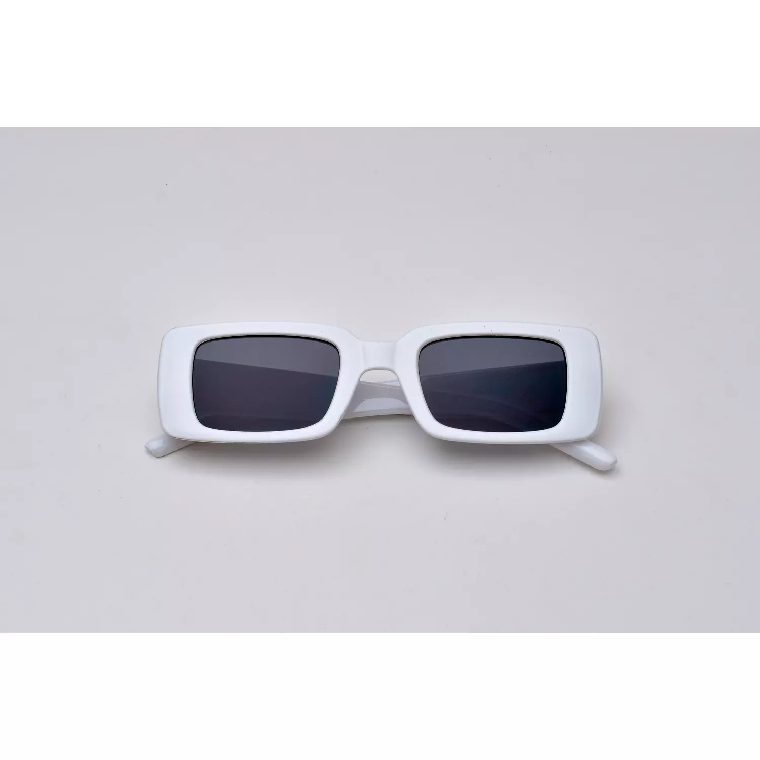 basic sunglasses 17