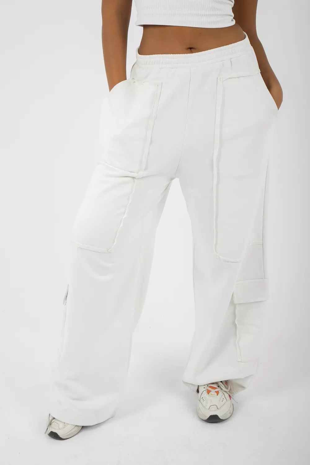 Everyday Wide-Leg Sweatpants in Off-White hover image