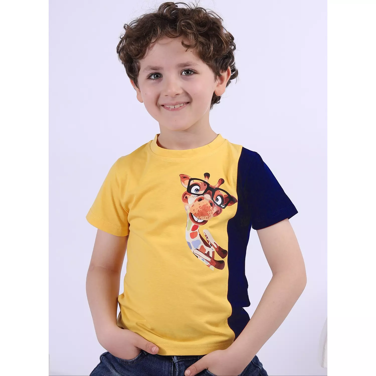 Giraffe T-Shirt 1