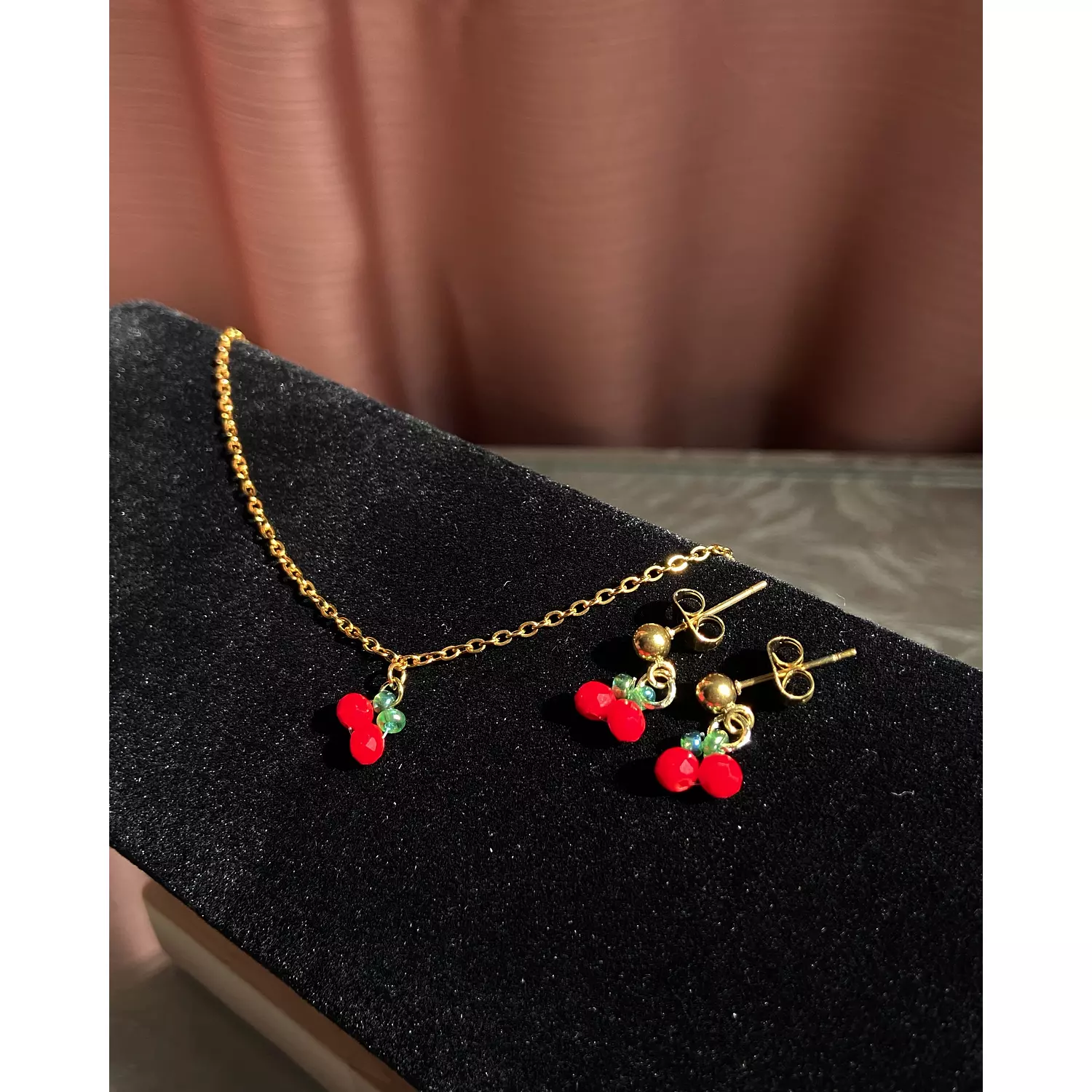 Cherry necklace and earrings 🍒 1