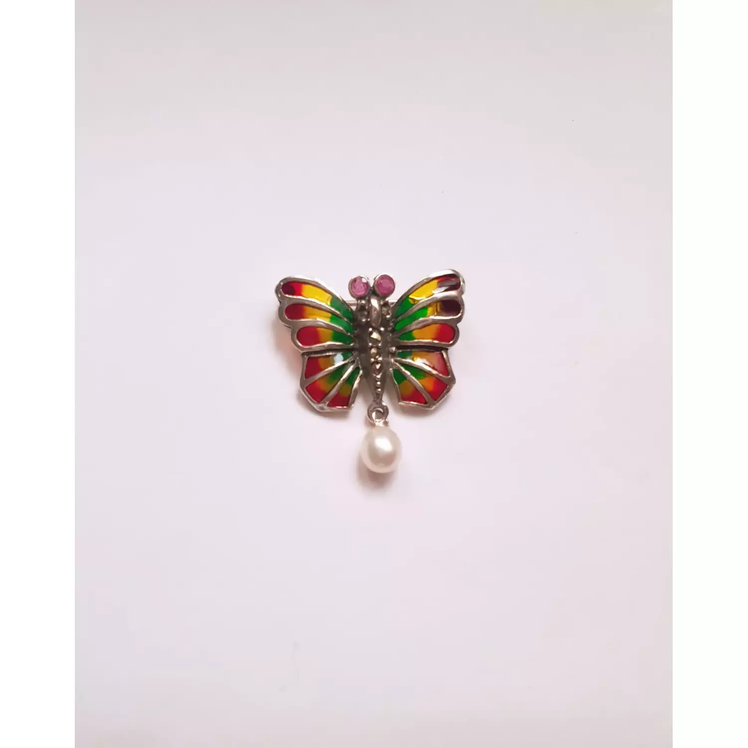 Butterfly broche hover image