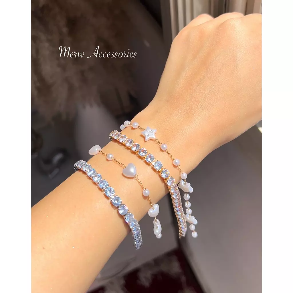 Pearl bracelet 