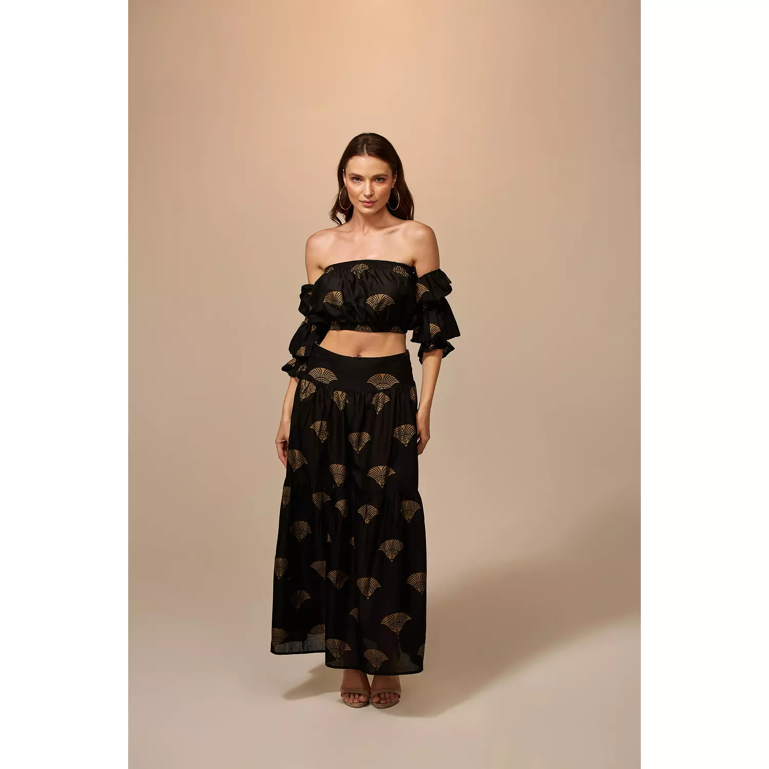 Printed SET (Maxi Skirt + Crop Top)   1