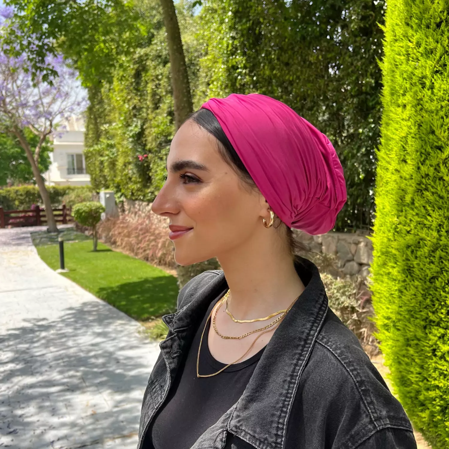 The hot pink turban 3