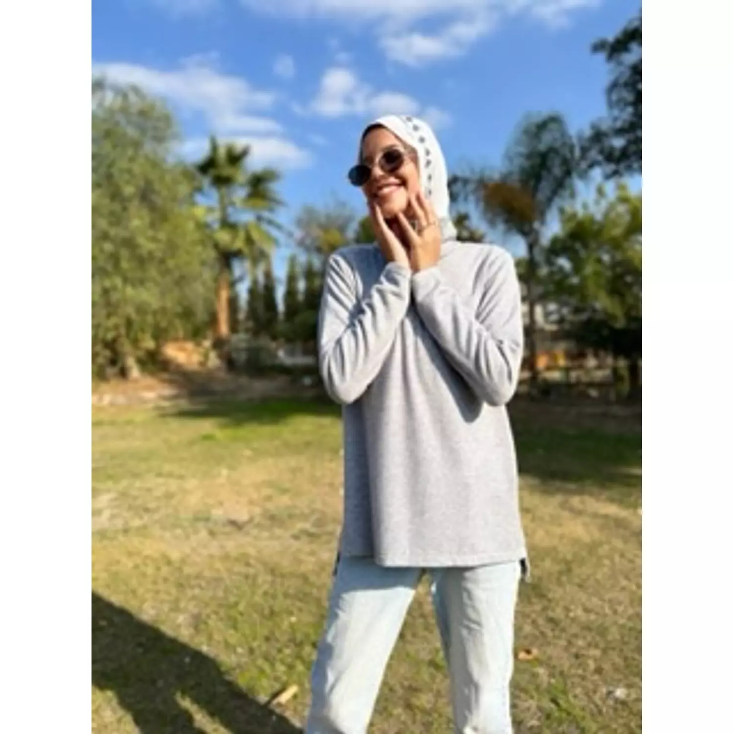 Grey basic knit wool top  hover image