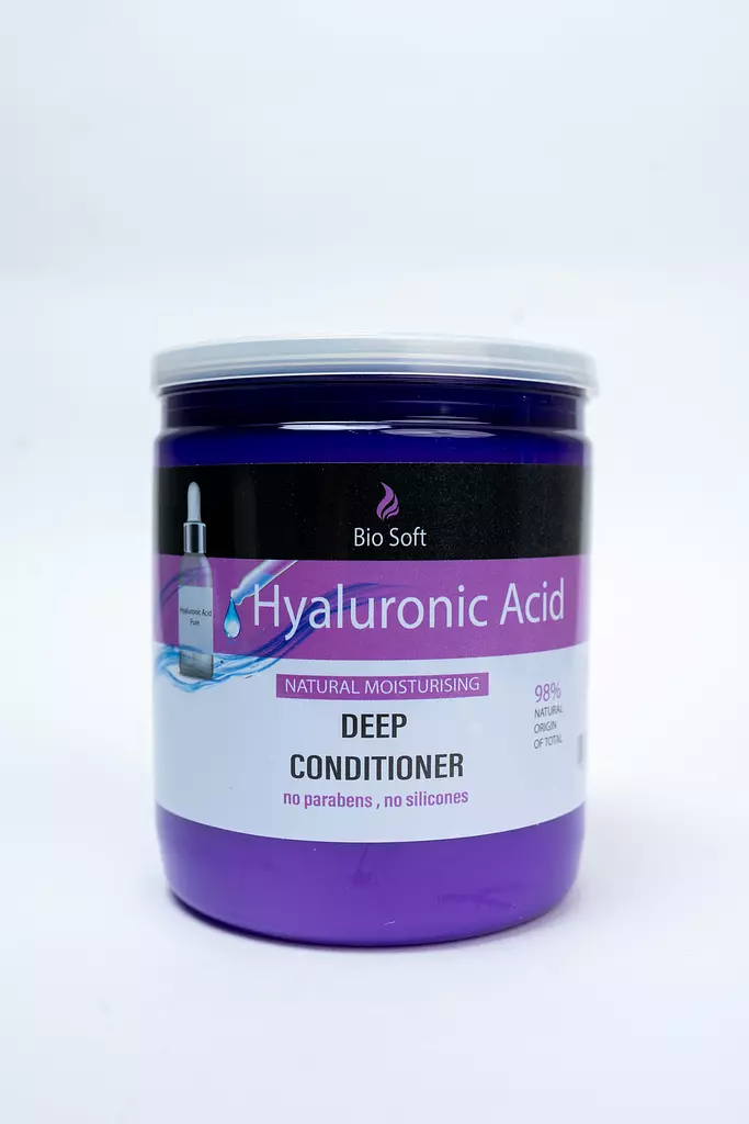 Deep conditioner with Hyaluronic 